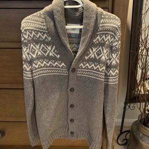 New men’s grey sweater